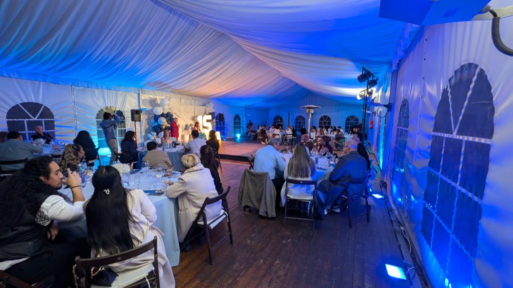 fiesta 15 años argentona Barcelona | iluminación y dj velbet events